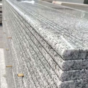 张掖芝麻白楼梯踏步 花岗岩楼梯板材