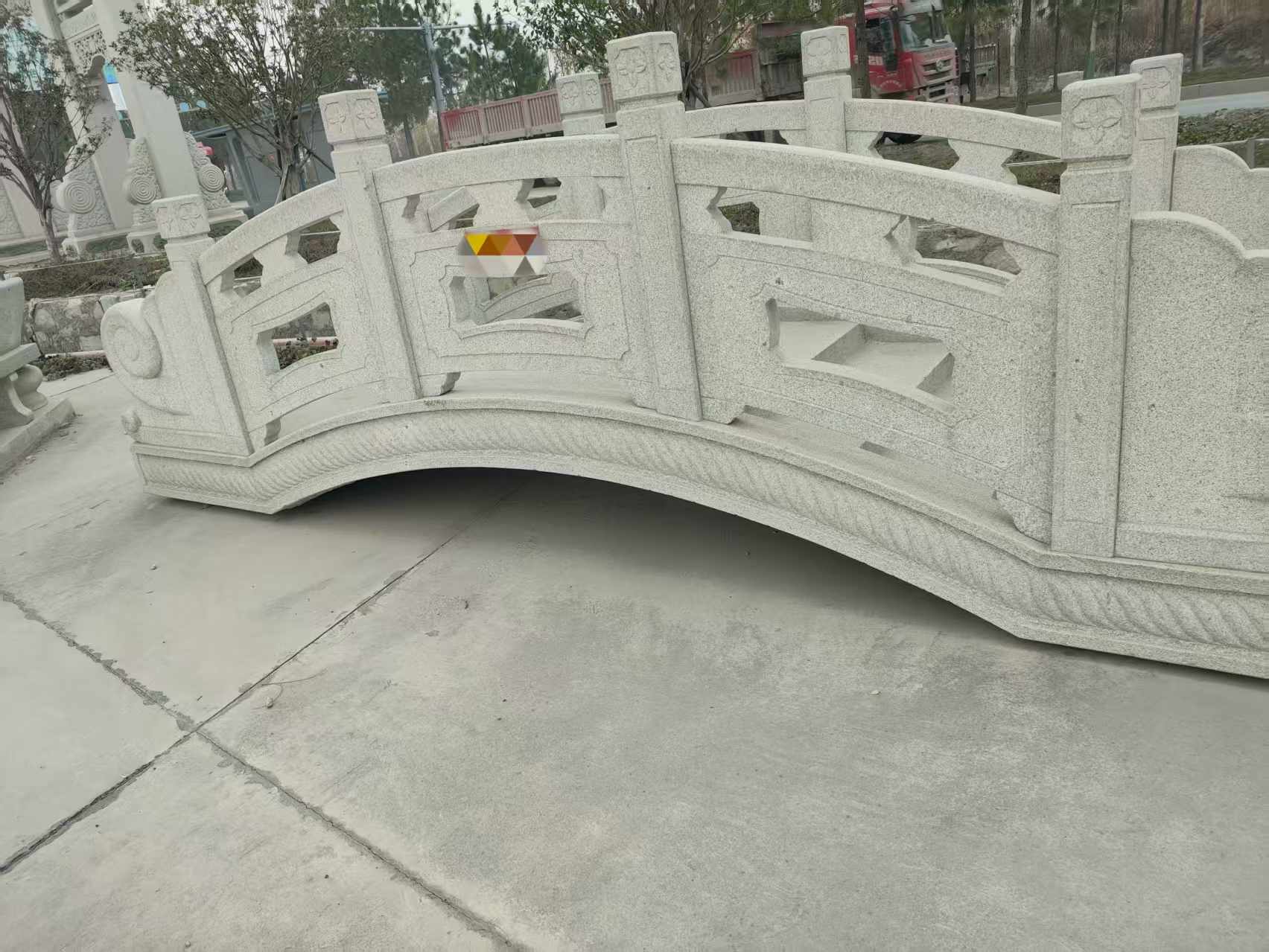 张掖芝麻白拱桥，石桥