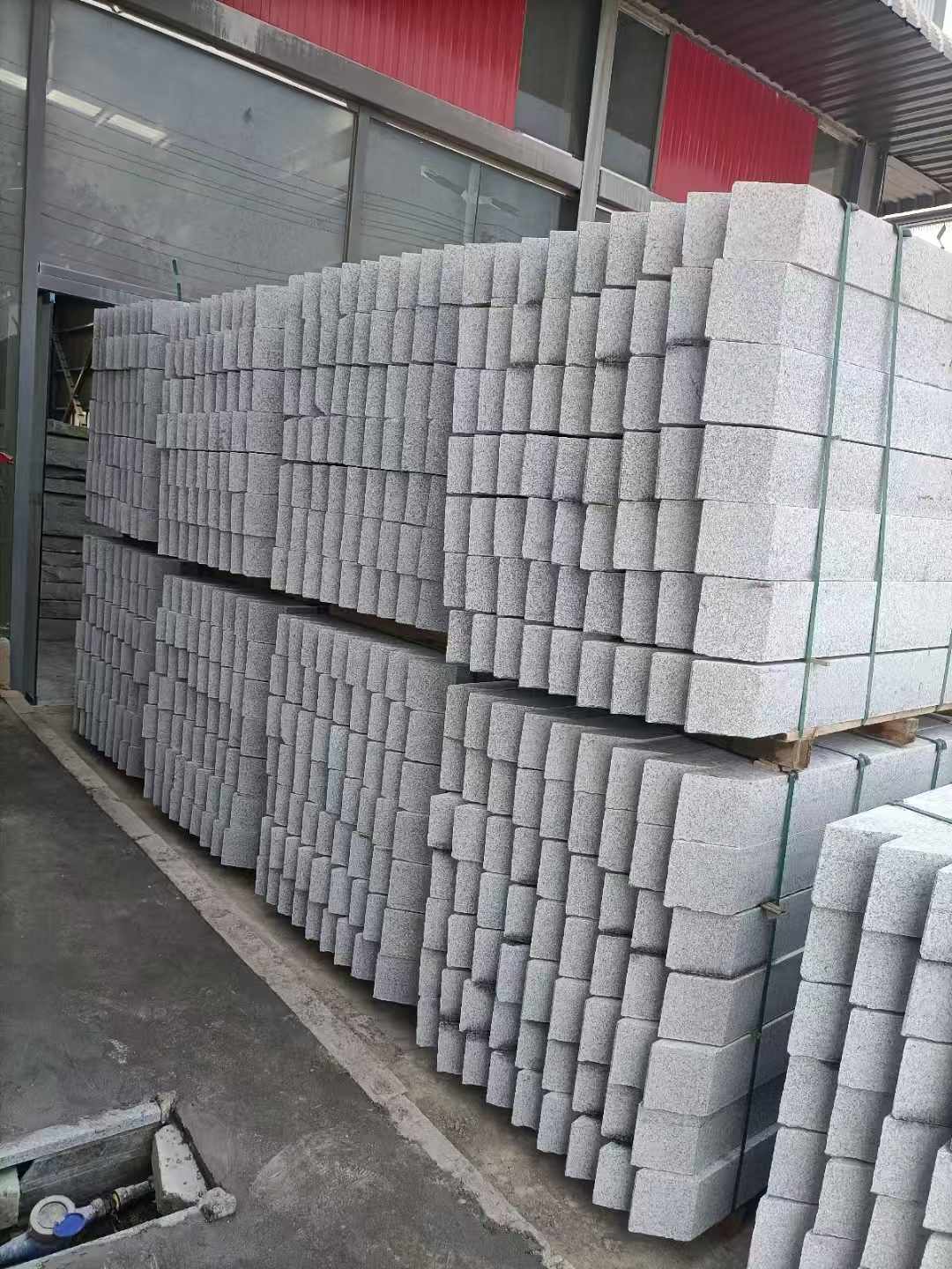张掖芝麻白树围石 树池